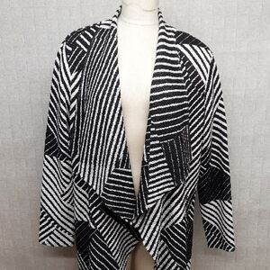 Chico's Travelers Geometric Print Open Draped Front Jacket